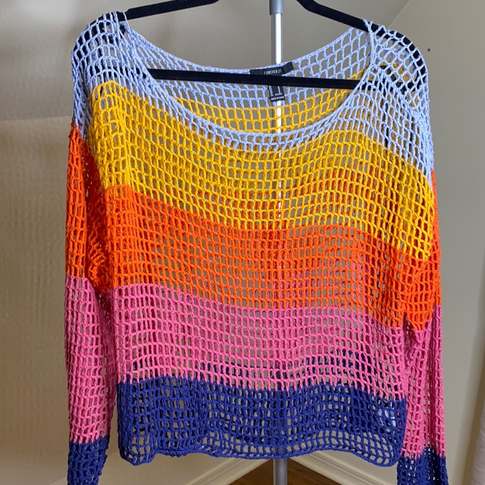Knitted Colorful Top!